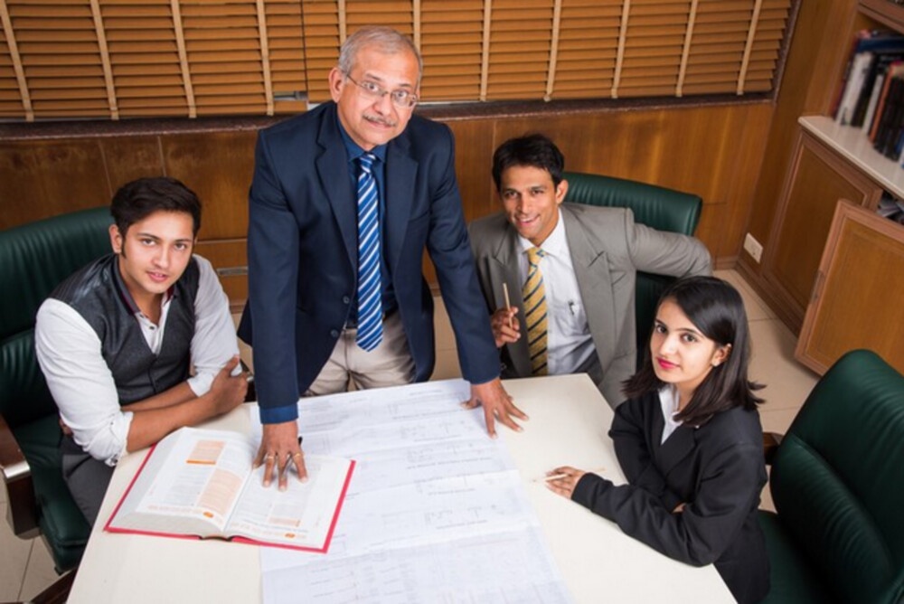 Navigating Corporate Waters: Tips from Corporate Lawyers in Singapore
