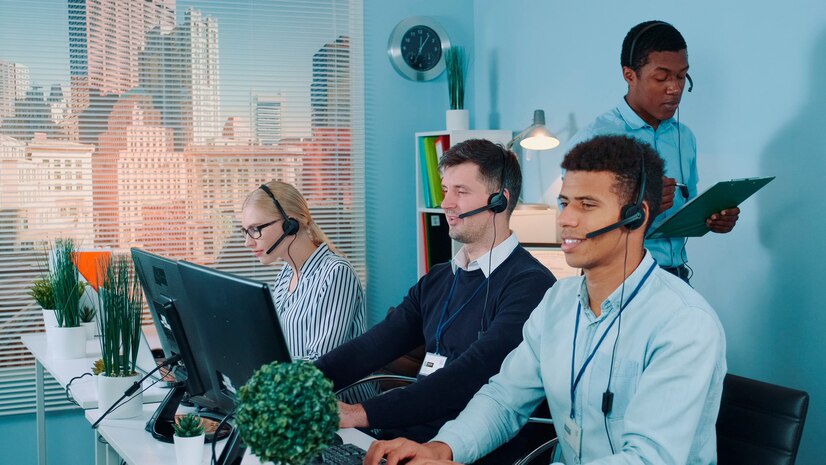 How Do Outbound Call Solutions Improve Customer Engagement in Florida?
