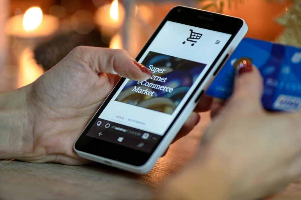 The Role of Blockchain in Ecommerce: Trends and Predictions