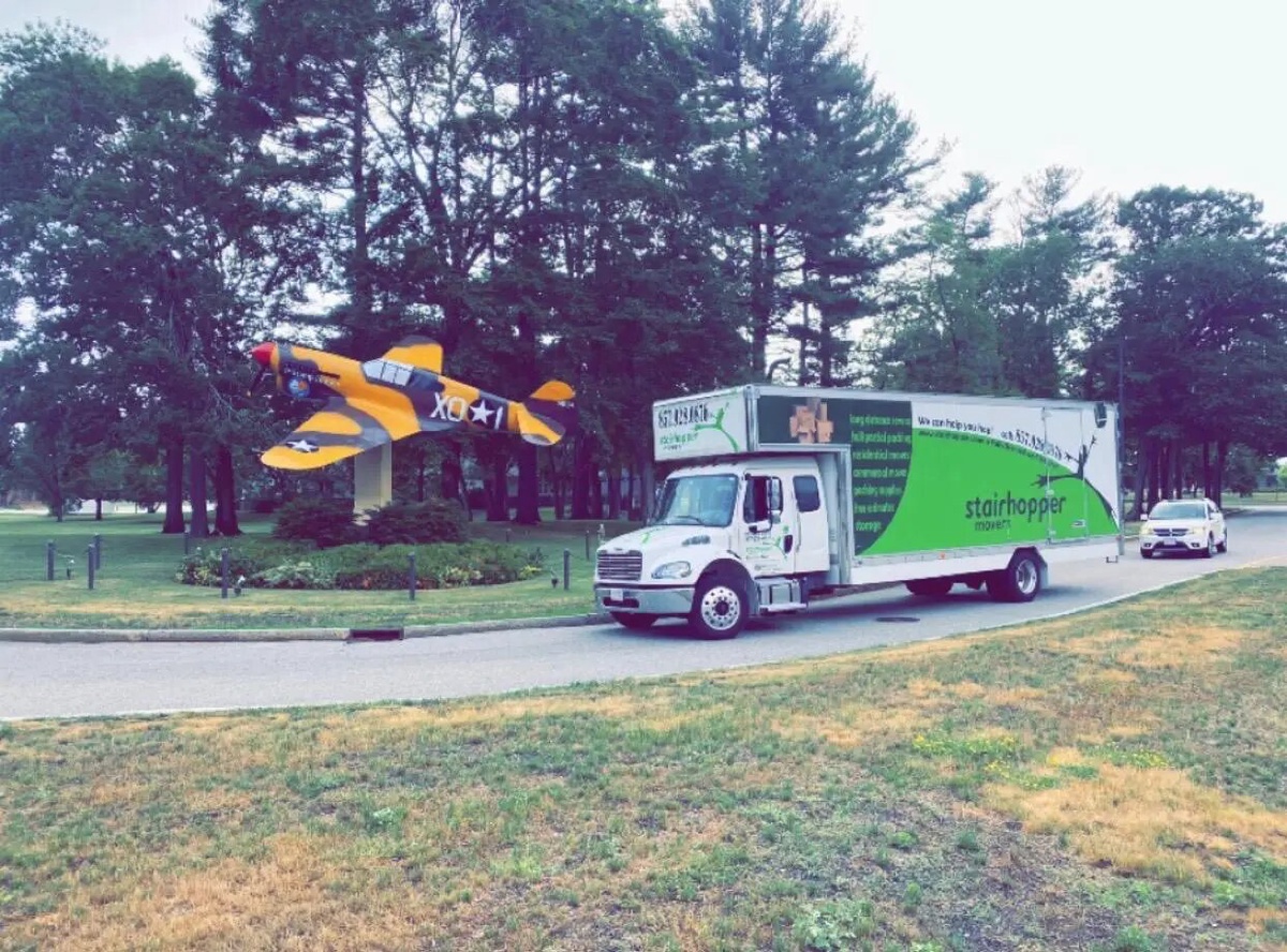 Why Choose Professional Packers and Movers? Exploring the Benefits