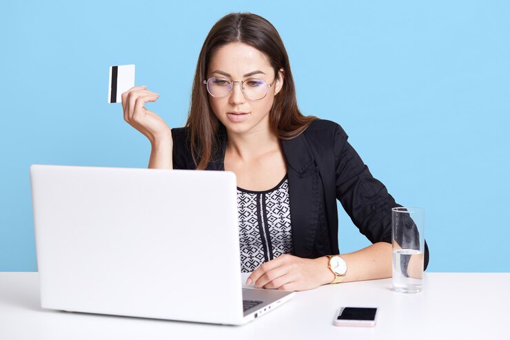 Top 7 Tips to Get Rid of Credit Card Debt