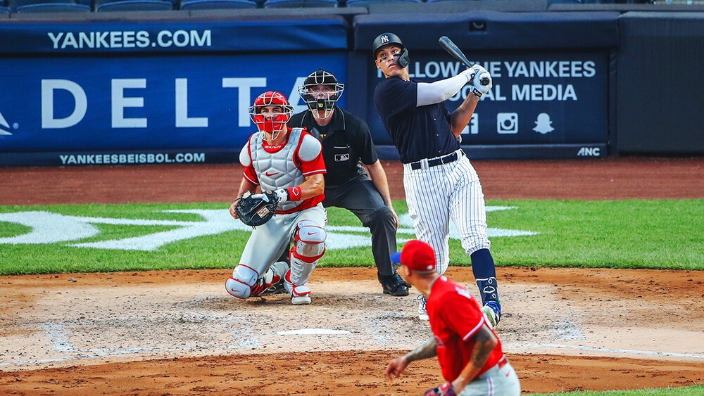 The Evolution of MLB Broadcasts: From Radio Waves to Digital Domination