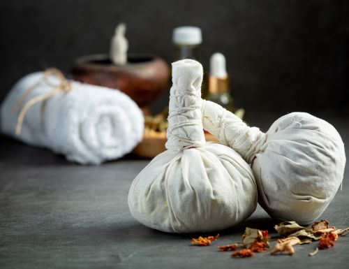 Understanding Doshas: Tailoring Ayurvedic Massage to Your Body Type
