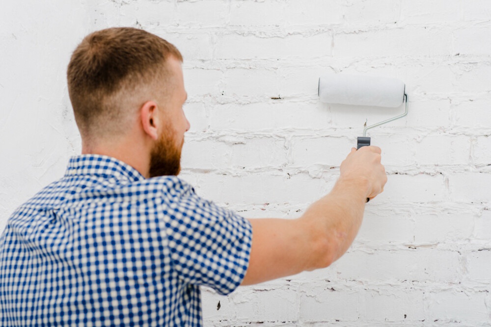Creating a Cohesive Look: Matching Paint Colors with Wallpaper & Tile Patterns
