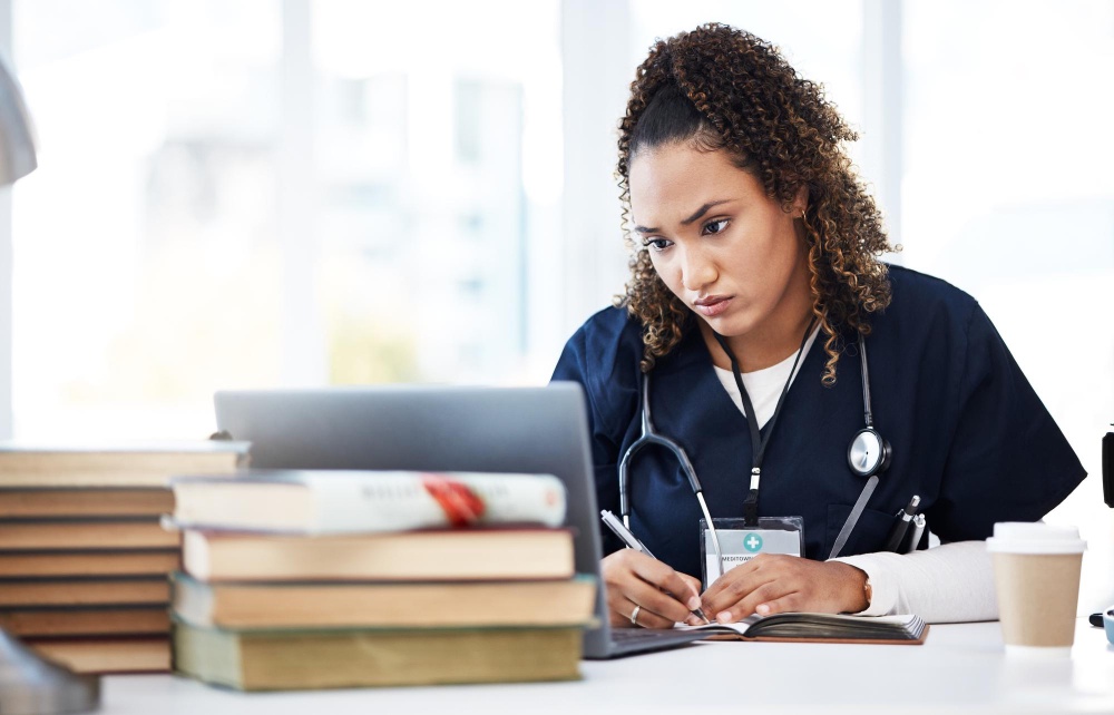 Strategies for USMLE Step 1 Exam Questions and the Role of Prep Courses