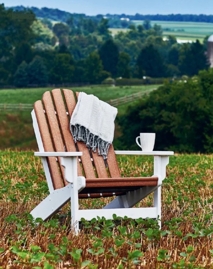 Shoreline Outdoor Furniture for Your Coastal Retreat
