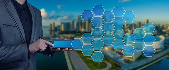 Advantages of Integrating Business Intelligence with ERP Software