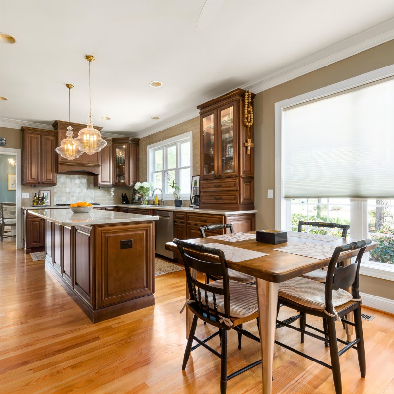 Kitchen Island Lighting Trends 2024 | Discover Unique Pendant Lights