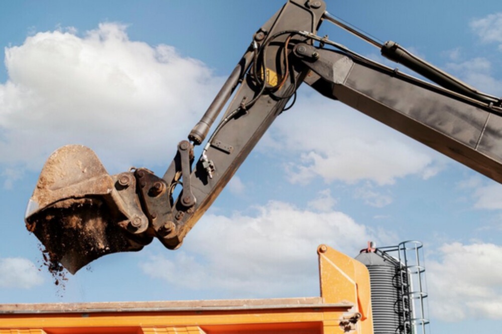 Maintenance Tips to Keep Your Super Boom Lift in Top Condition