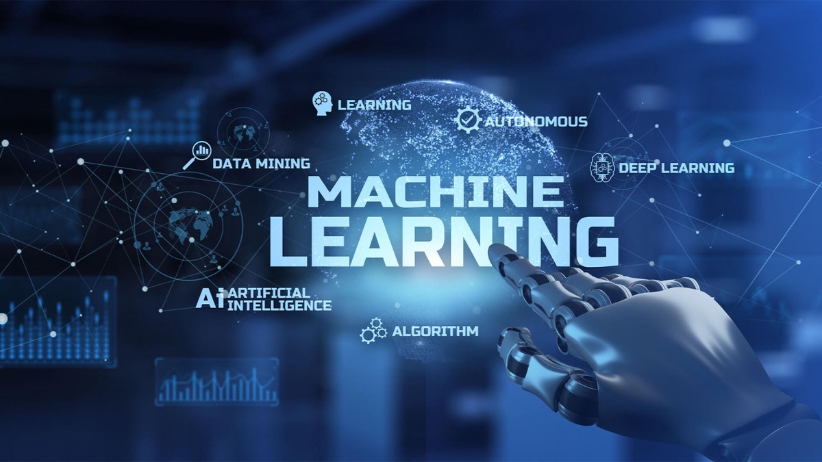 How do Machine Learning courses in Bangalore cater to beginners versus advanced learners?
