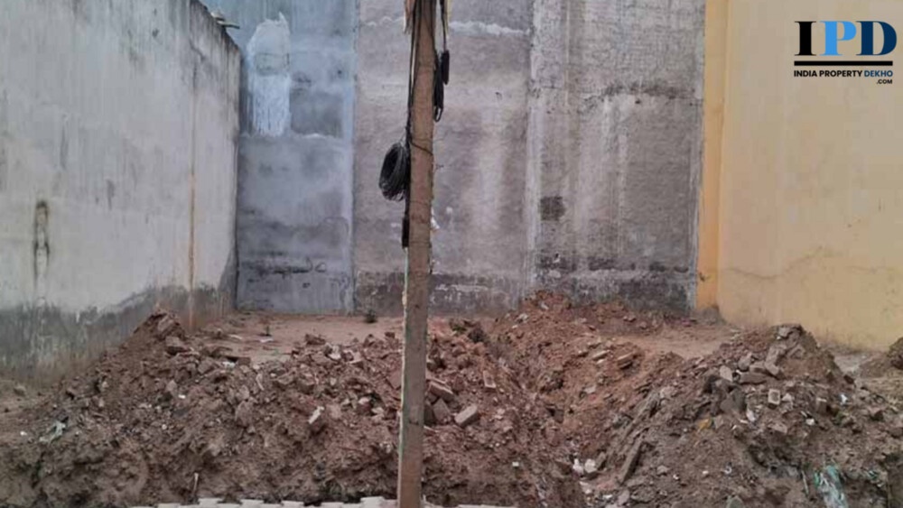 210 Sq.Yds Plots for Sale in Saheb Kunj Gurgaon