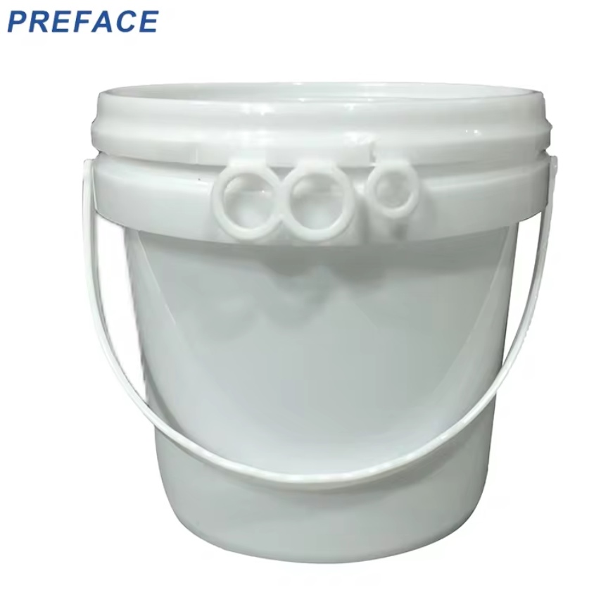 Plastic Wheelie Bins: Streamlining Waste Management Processes