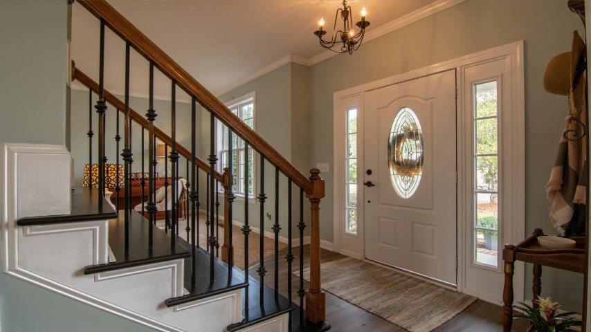 2024 Foyer Lighting Trends | Choose New Pendant Lighting For Entryway