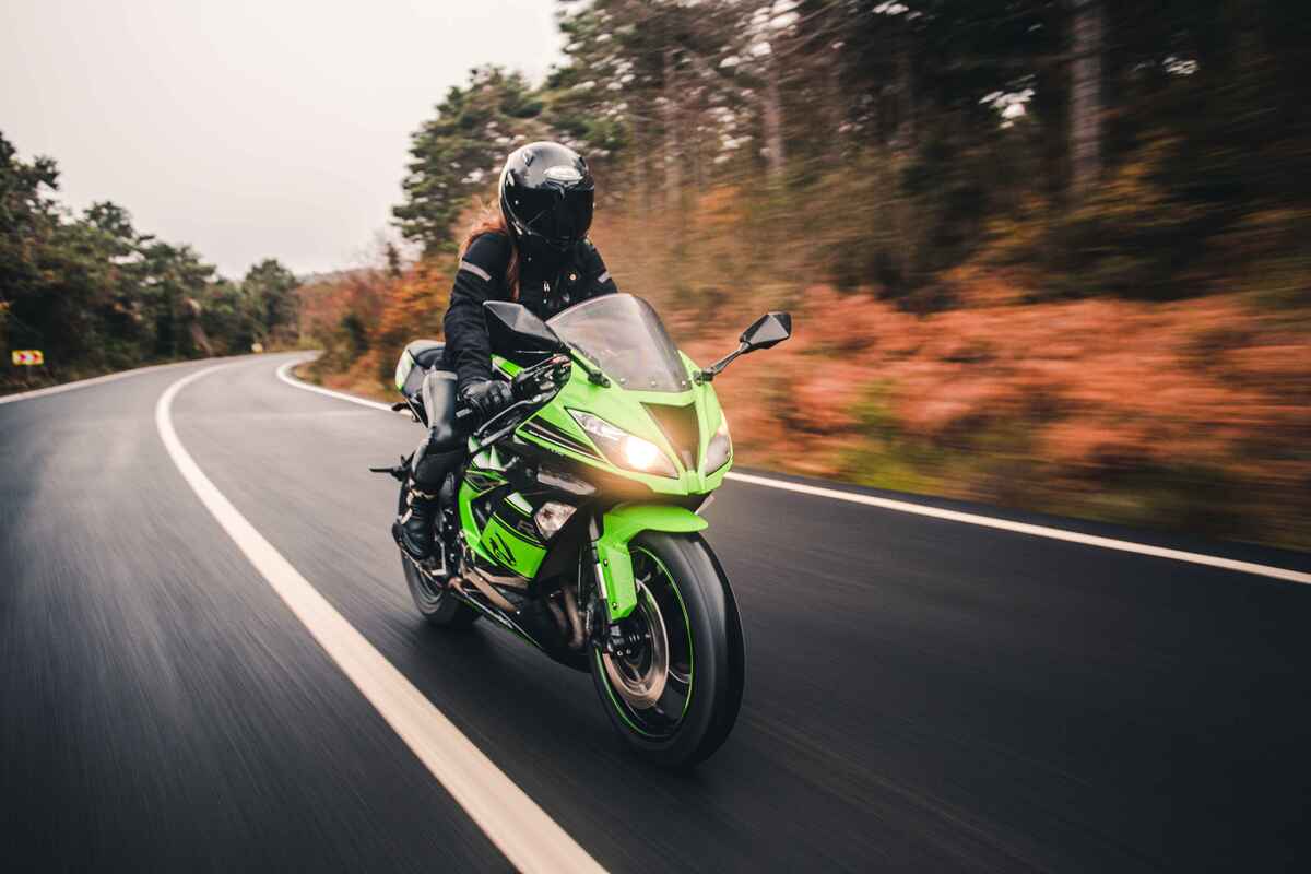 Two-Wheeler Rentals for Fitness and Exercise: Stay Active on the Go