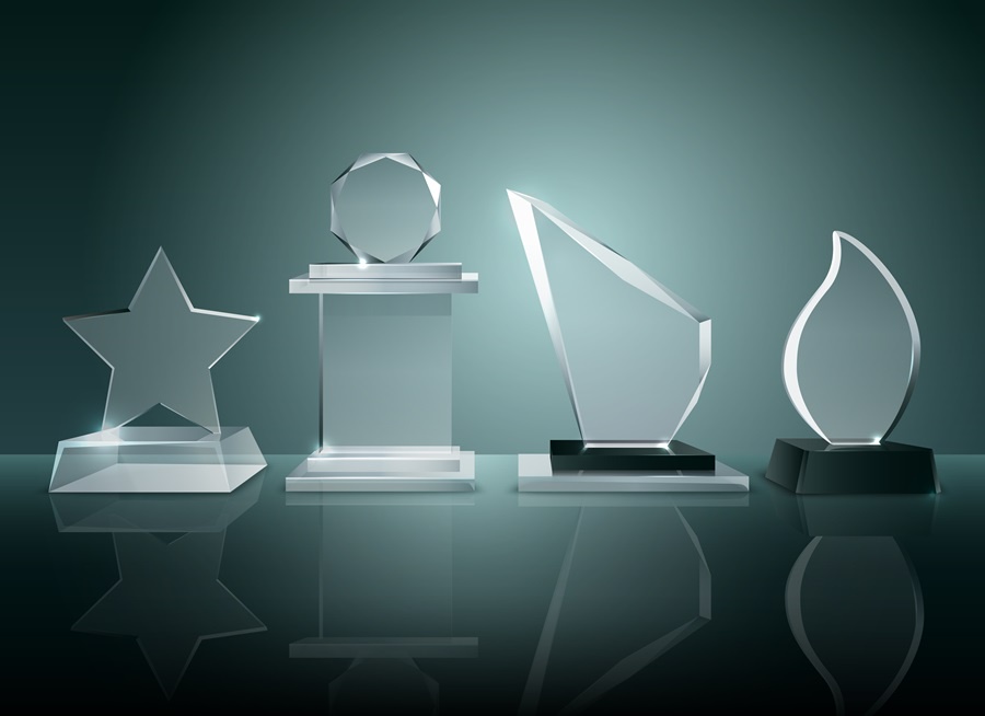 The Evolution of Custom Awards: From Trophies to Bespoke Designs