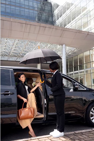 Expert Tips for Airport Transfers in Detroit