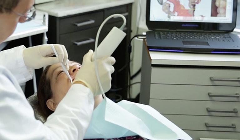 How Does Trios IntraOral Scanner Work?