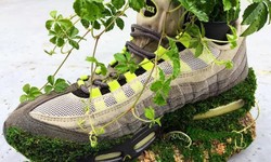 The Environmentally Friendly Material We Use to Make Cycling Shoes