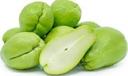The Health Benefits and Nutrients of Chayote Squash