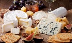 How to Enjoy Cheese on a Cholesterol-Lowering Diet: Expert Tips and Nutrition Advice