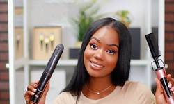 What’s Better For Your Hair? Flat Iron Vs Hot Comb