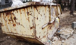 Need to get rid of some junk? Here's how to hire a skip bin in Gold Coast!