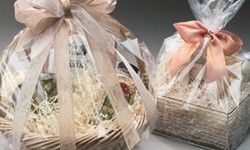 Food Gift Hampers: What Factors To Consider When Ordering Online?