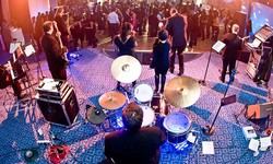 HIRING A WEDDING MUSIC BAND: WHAT TO LOOK FOR IN A PROFESSIONAL ENSEMBLE