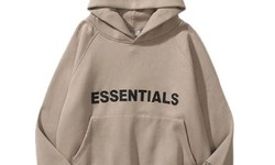 How to Choose the Perfect Essentials Hoodie for Men