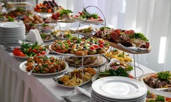 Tailor Your Catering Experience with Full Service Catering Mississauga