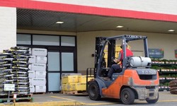 Choosing the Right Forklift for Enhanced Business Performance