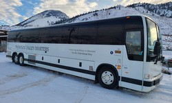 Five Amazing Reasons Why Charter Bus Transportation Is a Great Idea for Your Next Trip!