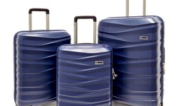 The Art of Souvenir Shopping: How to Make Space in Your Suitcase