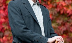 Highland Fashion: Embrace the Tweed Kilt Jacket!