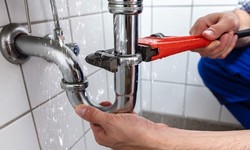 How can I find a reliable and licensed plumber?