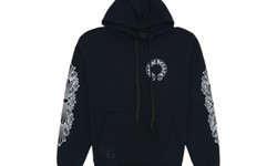 The Chrome Hearts Hoodie: A Blend of Luxury and Street Style