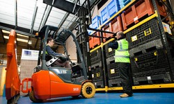 Elevate Efficiency: Choosing the Right Forklift Hire for Your Business