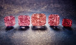 The Art of Pink: Understanding Hue, Saturation, and Tone in Argyle Diamonds