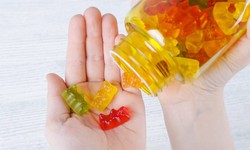 Comparing Delta 8 Gummies and Delta 8 Tinctures: An In-depth Analysis