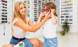 The Importance of Regular Eye Exams with an Optometrist in North Miami Beach