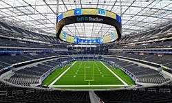 Unforgettable Experience: Top 10 NFL Stadiums to Check Out During the NFL Regular Season