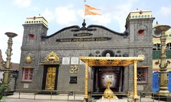 "Kailasgadchi Swari Mandir : Bow to the majesty of Lord Shiva"