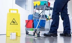 Expert Day Porter Cleaning Service for Commercial Spaces