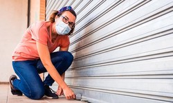 Professional Garage Door Repair Technicians Nearby