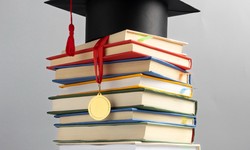 How to Choose the Right Legal Education Program?