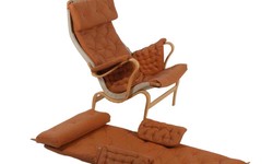 The skill of relaxation: improving your experience of a leather chair