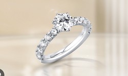 Oakmere's Unique Engagement Ring Finds
