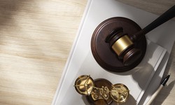 Know About the Role of a Criminal Lawyer to Avoid Undesirable Troubles