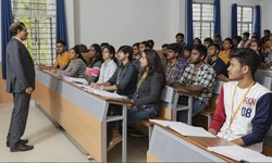 Top Reasons to Choose a University in Bangalore for Pursuing Biotechnology