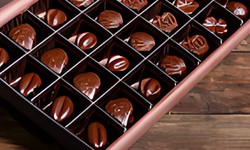 DELIVER CHOCOLATES TO YOUR LOVED ONES’ DOORSTEP